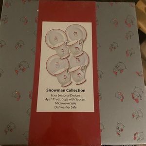 Snowmen collection cup and saucer set